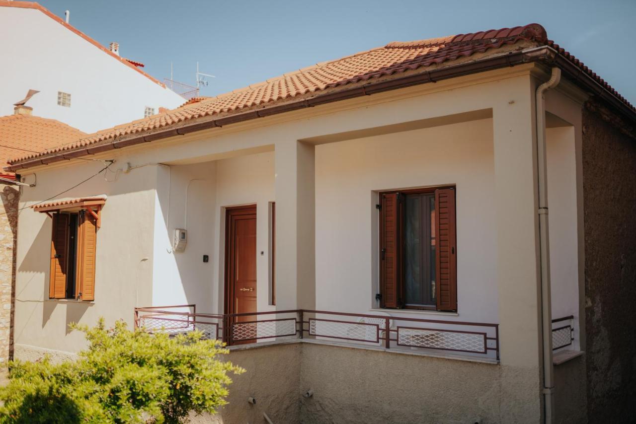 Kalavrita Downtown 3 Bedroom House For 6 Pers Exterior foto