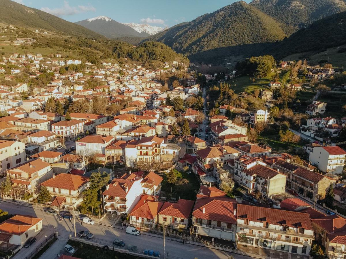 Kalavrita Downtown 3 Bedroom House For 6 Pers Exterior foto